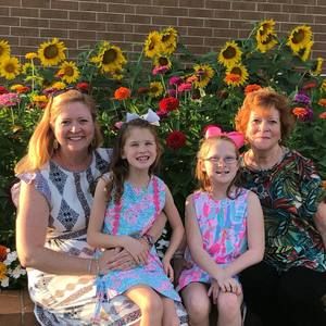 Meet your Posher, Amy